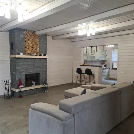 Apartment Debryanets *